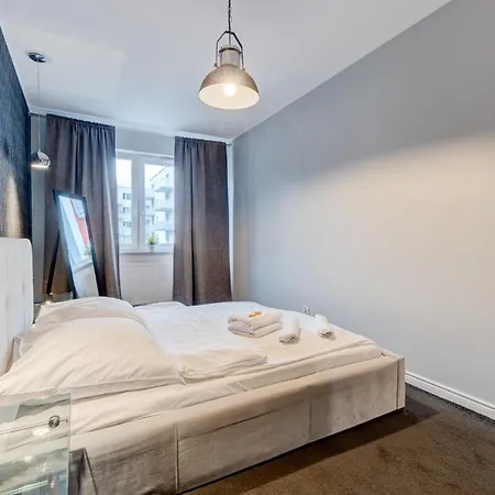 Livin Centrum Apartamento 3*